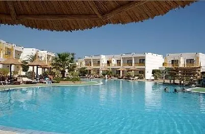 Tropicana Azure Club Szálloda 4*